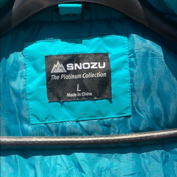 Teal snow coat! Never worn! - Picture 3 of 5